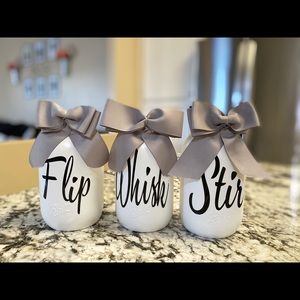 Flip whisk stir mason jars